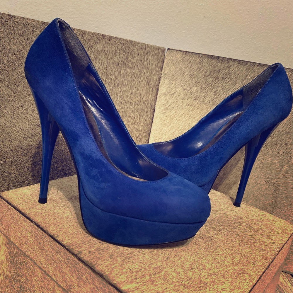 Stepping out in my blue suede shoes